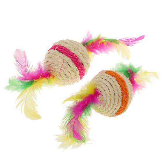 Set of 2 sisal balls with feathers